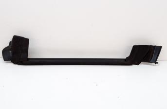 TESLA MODEL 3 Rear Right Side Door Window Inner Seal Strip 1090503-00-G 2021 TESLA MODEL 3 Rear Right Side Door Window Inner Seal Strip 1090503-00-G 2021