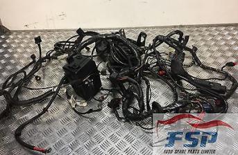 FORD MONDEO MK3 2.0 DIESEL2002-07 FUSE BOX AND ENGINE WIRING LOOM+ BATTERY WIRE