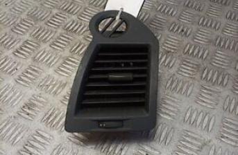 RENAULT SCENIC Mk2 5 Seats 2002-2009 DRIVERS SIDE OFFSIDE AIR VENT A100701