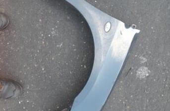 PEUGEOT 307 2004-2009 FRONT WING (PASSENGER SIDE) WITH INDICATOR