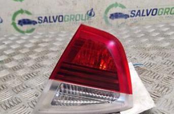 BMW 320I REAR/TAIL LIGHT ON TAILGATE (DRIVERS SIDE) 4 Doors 2007-2011