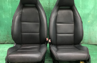 MERCEDES A CLASS W176 2X FRONT HEATED SEATS LEATHER DRIVER + PASSENGER 2012-2018