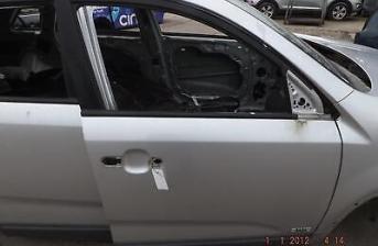 Kia Sorento Right Driver Offside Front Door P/C Bright Silver (3d) 2009-2015