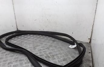 Ford B Max Right Driver Offside Door Seal Rubber Mk1 2012-2018