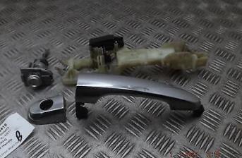 Kia Sorento Right Driver Offside Front Outer Door Handle Mk2 2009-2015