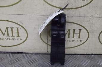 Toyota Avensis Right Driver OS Front Electric Window Switch 54363A0 Mk1 1997-03