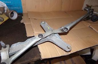 MERCEDES VITO 639 04-10 FRONT WIPER MOTOR AND LINKAGE A639820004