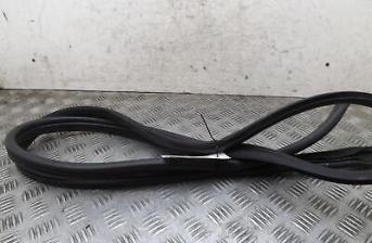 Hyundai I20 Right Driver Offside Front Door Seal Rubber Mk1 2009-2014