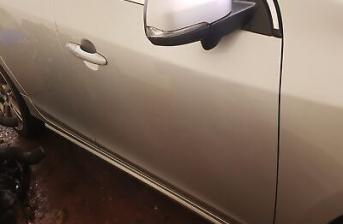 VOLVO V60 DRIVERS FRONT DOOR 2010 - 2017 RH UK O/S/F  SILVER 426