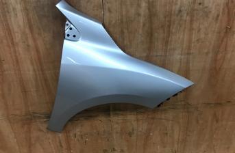 RENAULT MEGANE WING DRIVER FRONT WING IN SILVER LIGHTING  2008 - 2012