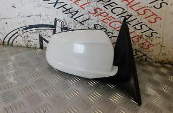 BMW 5 SERIES F10 520D 10-13 DRIVER O/S DOOR WING MIRROR WHITE E1021016 SCRATCHES