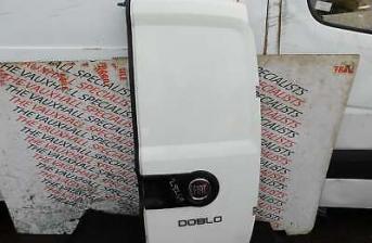 FIAT DOBLO 10-20 DRIVER SIDE REAR O/S/R TAILGATE DOOR WHITE 28269 *SCRATCHES