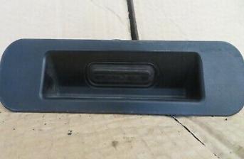 VAUXHALL ZAFIRA C TOURER MK3 2015 ON TAILGATE RELEASE HANDLE BUTTON 13271375