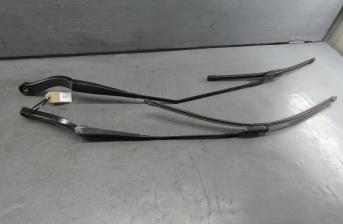 Renault Trafic Front Wiper Arms 1.6DCI Bi-Turbo 2017