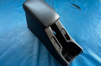 Rover 400/45 & MG ZS Centre Console Arm Rest (Black Plastic/Leather) FHS10759