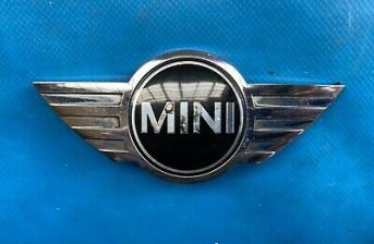 BMW Mini One/Cooper (Not S) Bonnet Badge (Part #: 7026184) R50/R52 2001 - 2006