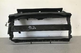 Land Rover Discovery 4 Intake Air Deflector Duct Panel TDV6 3.0 Ref gf59