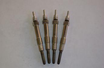 SET OF 4 DIESEL HEATER GLOW PLUGS FOR VECTRA C & SIGNUM 1.9 CDTi 8v 120bhp