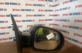 Renault Clio mk3 phase 2 2011 driver electric TEHNK marks  wing door mirror