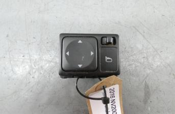 Nissan NV200 Electric Wing Mirror Adjustment Switch 1.5DCI 2016