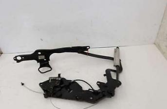 BMW 1 SERIES CONVERTIBLE 2007-2013 RIGHT O/S HYDRAULIC ROOF HINGE 7174774