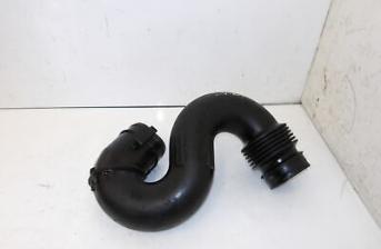 RENAULT TRAFFIC 2014-2019 1.6 R9MH413 TURBO AIR INTAKE DUCT HOSE 93451665 (D)