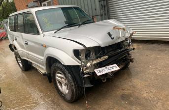 TOYOTA LANDCRUISER COLORADO D4-D 2001 BREAKING SPARE PARTS ONLY REF 151