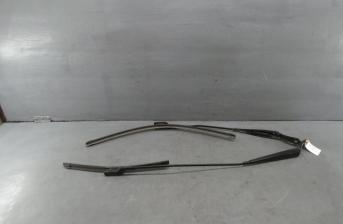 Peugeot Partner Front Wiper Arms 1.6HDI 2017