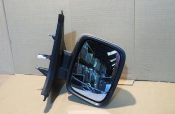 RENAULT TRAFIC 3 X82 2015 NEARSIDE PASSENGER SIDE FRONT ELECTRIC WING MIRROR