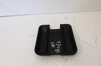 LAND ROVER SDV6 XS MK4 L319 2009-2016 CENTRE CONSOLE COIN TRAY FHY500030 39086