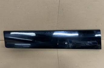 KUGA DRIVER SIDE FRONT LOWER BODY MOULDING SHADOW BLACK 2019 2020- 2022 FORD D53