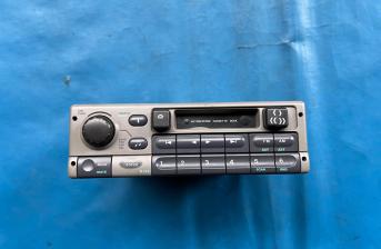 Land Rover Freelander R770 Cassette Player (Part #: AMP5719) !!NEEDS CODING