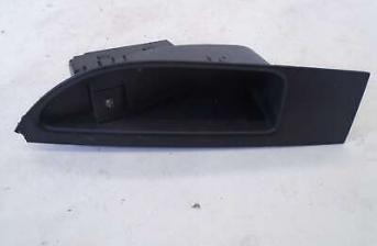 VAUXHALL ASTRA 2009-2015 ELECTRIC WINDOW SWITCH (PASSENGER/LEFT SIDE) 13301888