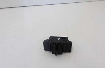 BMW M5 F90 4DR SALOON 2017-ON INTERFACE CONNECTOR 6814613 586509 35221 *2