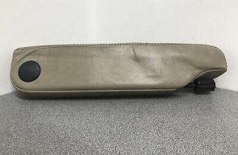 Land Rover Discovery 4 Arm Rest Passenger Side Ref sv1