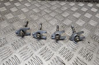 RENAULT TRAFIC X82 2016 1.6 DCI R9M  4x INJECTOR CLAMPS & BOLTS