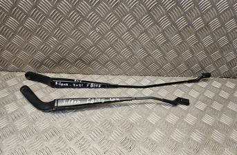 SEAT LEON FR 2021 PAIR OF FRONT WIPER ARMS 5FC95541