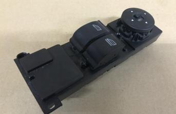 FORD FOCUS DRIVER SIDE FRONT ELECTRIC WINDOW SWITCH   3M5T-14529-DF  2005 - 2007