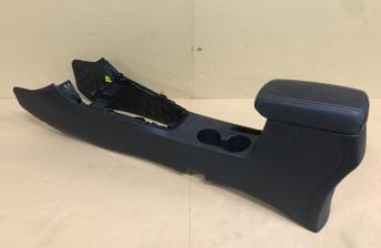 KIA STONIC 1.0 HYBRID CENTRE CONSOLE FLOOR TRIM AS PICTURED  2020 2021 2022 2023