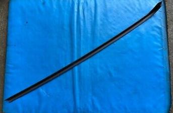 BMW Mini Countryman Right Side Roof Sill Cover Trim (Part #: 51139802758) R6