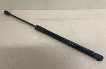 KIA STONIC DRIVER SIDE TAILGATE BOOT STRUT RIGHT HAND  81780-H8410   2021 - 2023