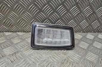 AUDI A1 S LINE 2014 OFFSIDE DRIVER SIDE REAR TAILGATE INTERIOR LIGHT 8X0945096
