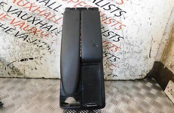 MERCEDES C CLASS C220 4DR SALOON 08-11 LEATHER ARMREST + CUP HOLDERS A2046800207
