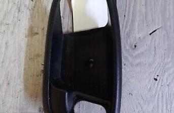FORD S-MAX 2006-2014 DRIVERS SIDE  RIGHT DOOR HANDLE TRIM FRONT 6M21-U226A37