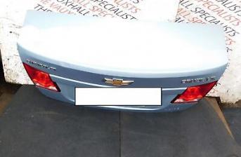 CHEVROLET CRUZE LS MK1 4DR SALOON 10-15 TAILGATE BOOTLID BLUE *DENTED + SCUFFS