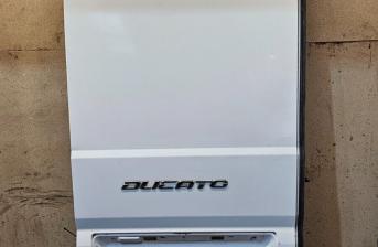FIAT DUCATO 35 LWB 2015 PASSENGER SIDE REAR BARE DOOR WHITE