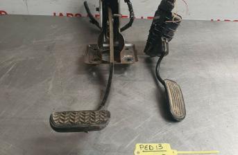 TOYOTA HILUX 2008 AUTO BRAKE PEDAL AND ACCELERATOR PEDAL 78120-0K010 PED13