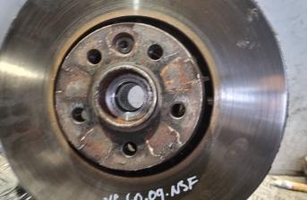 VOLVO XC60 WHEEL HUB WITH KNUCKLE FRONT LEFT 2.4L DSL AUTO SUV ESTATE 2009