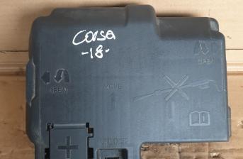 Vauxhall Corsa Battery Terminal Fuse Box 525230582 2018 Corsa 1.4 Petrol