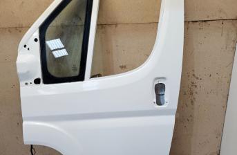 PEUGEOT BOXER 335 LWB EURO6 2017 NSF PASSENGER SIDE FRONT BARE DOOR WHITE
